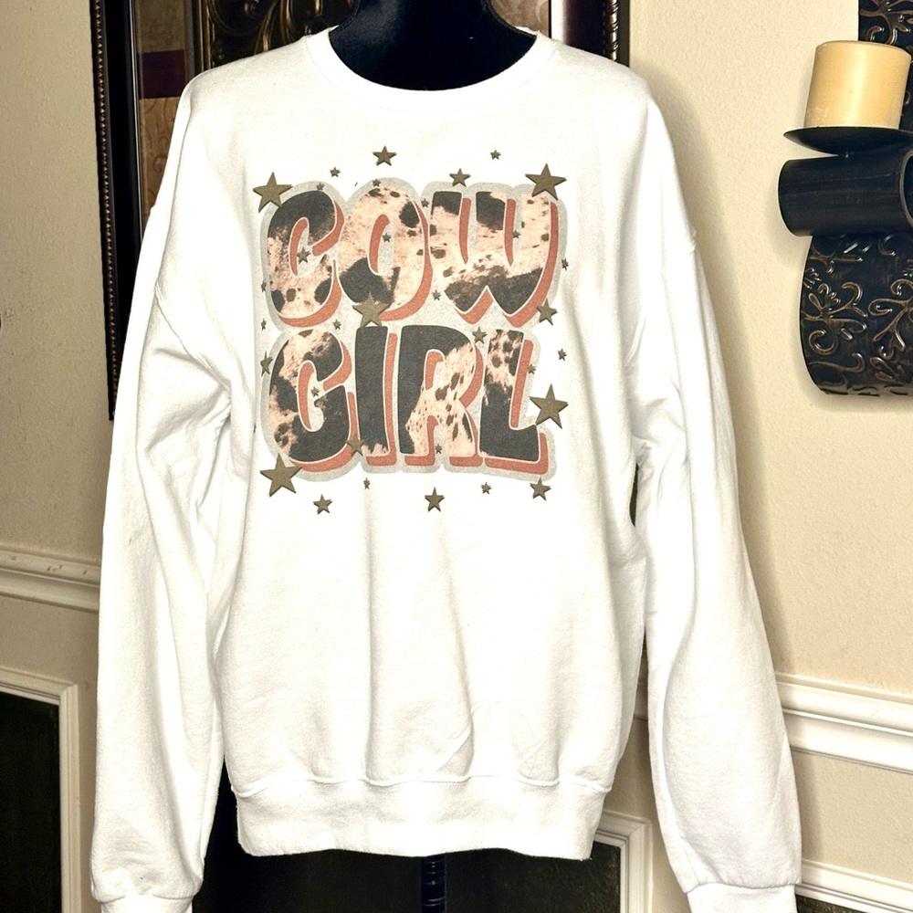 Jerzees l White l Western Cowgirl Graphic l Sweatshirt l Long Sleeve l Size L